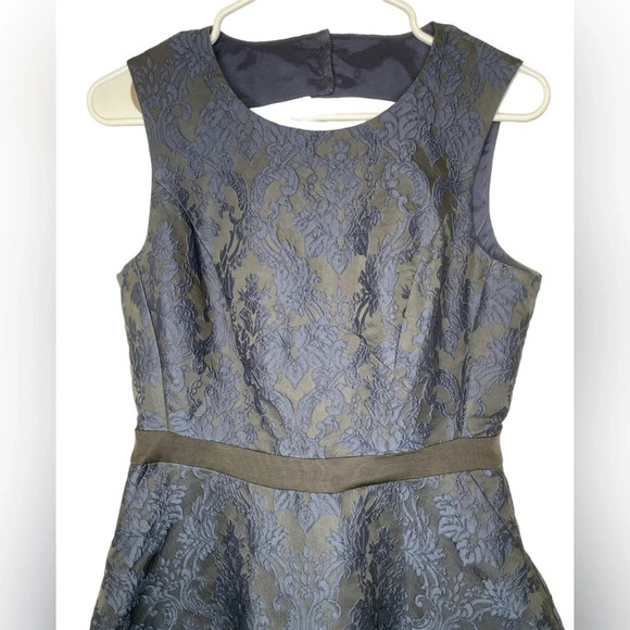 Reiss Natalie Blu Jacquard Lace Fit And Flare Dress Size 8 Navy and Black - Picture 5 of 15